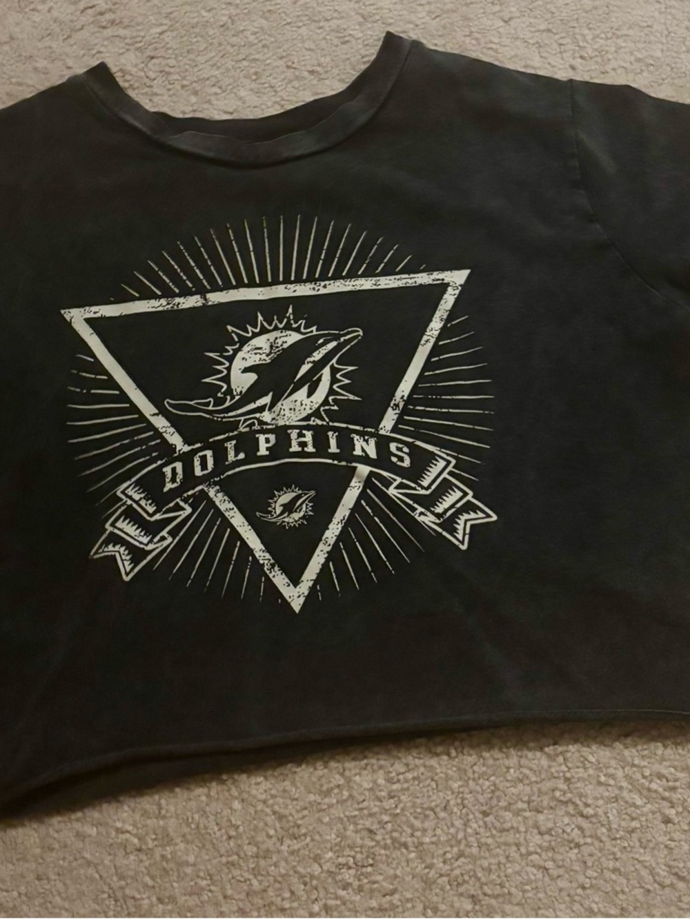 NFL Women's washed gray colored Graphic Dolphins Short Sleeve Tee